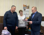 Глава округа Алексей Казвиров вручил заслуженные награды предпринимателям