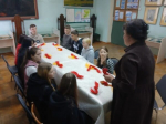 Пушкинская карта оживила историю: Юные мастера создали «Бутоньерку Победы» в Макарьевском музее